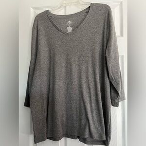Women’s Grey 3/4 Length Sleeve v-Neck T-Shirt SZ 2X